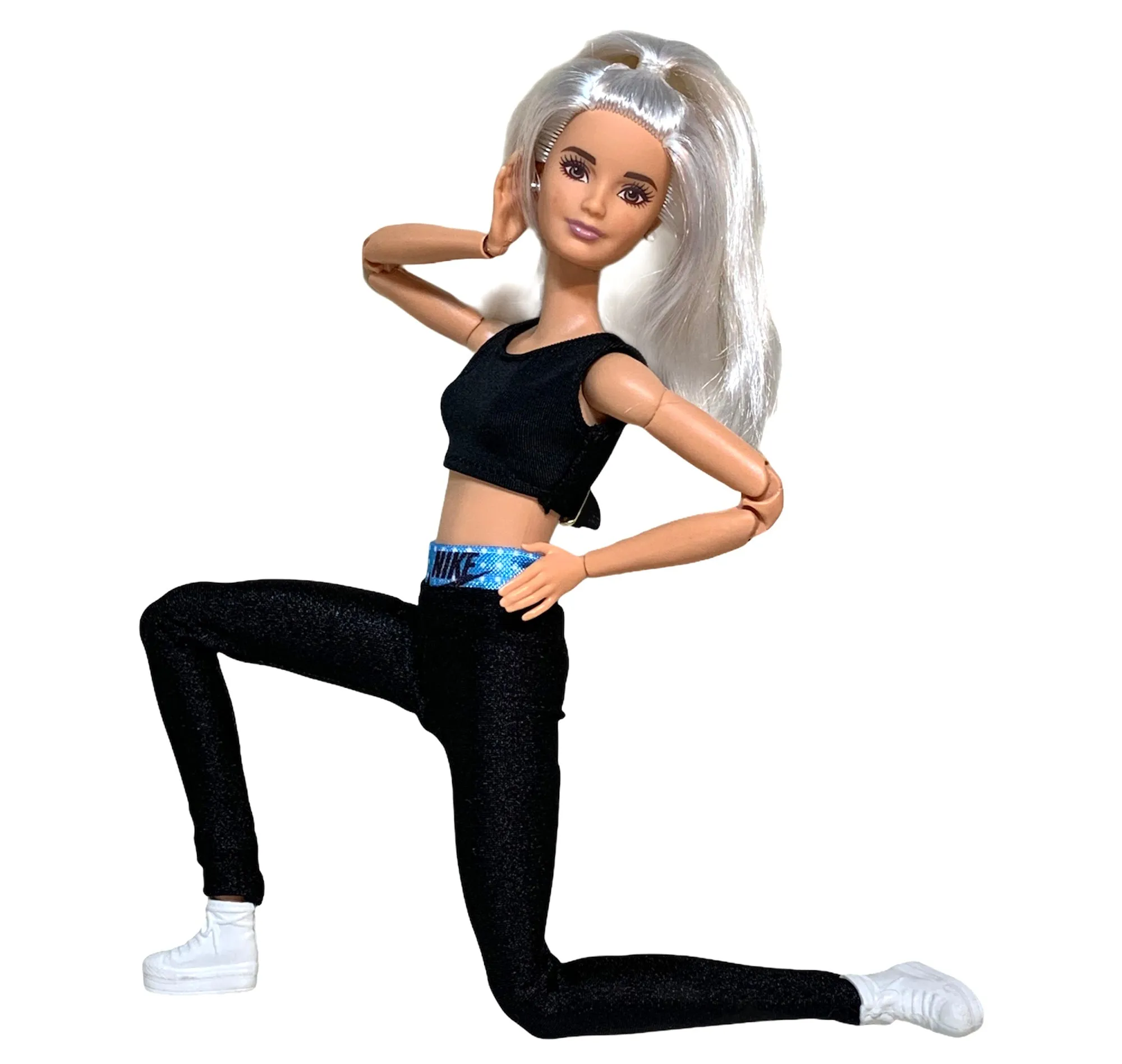 Black leggings for Barbie dolls