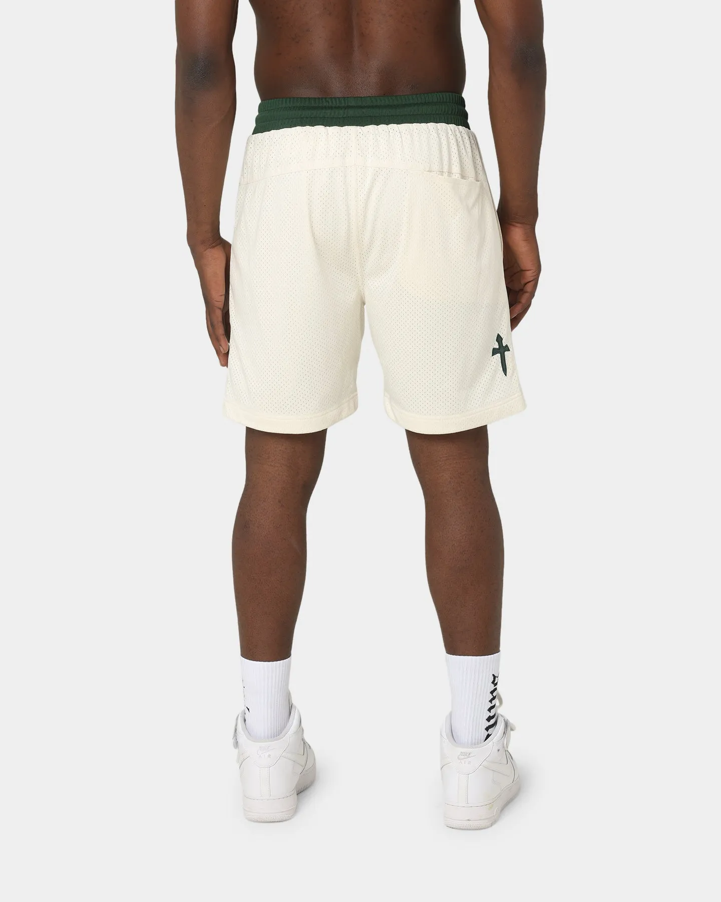 Saint Morta Kingdom Basketball Shorts Off White/Green